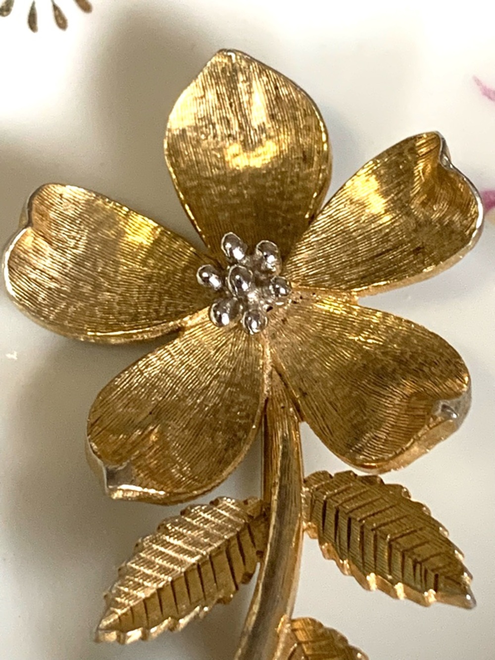 Keyes Gold Tone Floral Brooch with Rhinestone Center - Picture 2 of 6